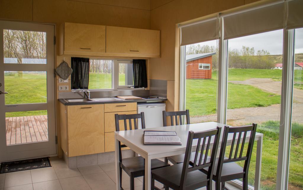 Einishus Cottages Laugar  Rum bild